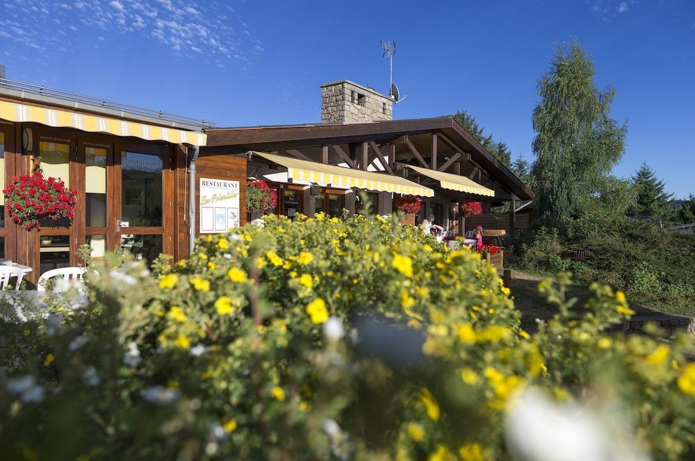 Vvf Haute Loire Haute Ardeche Tence Exterior photo